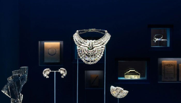 Vienna: Thieves bought tickets to enter the museum before stealing the necklace