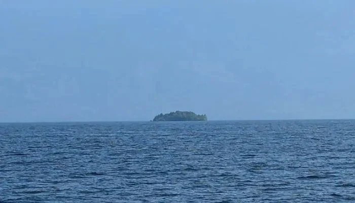 Mysterious Island in Canada Disappears Weeks After Appearing