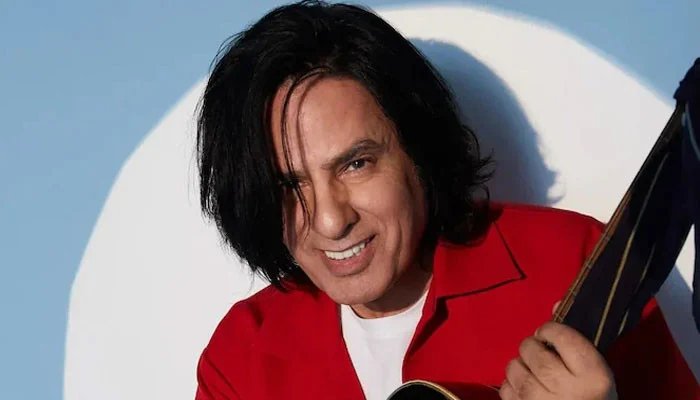 I earn up to 4 lakhs by dancing at weddings, Rahul Rai teases about financial difficulties