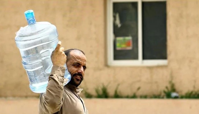River or rain, how does Saudi Arabia provide water to 37 million people?