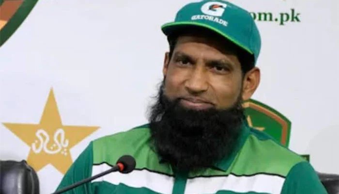 Pakistani batsmen learn to bat, before it’s too late, Mohammad Yusuf Braham on the team’s poor batting