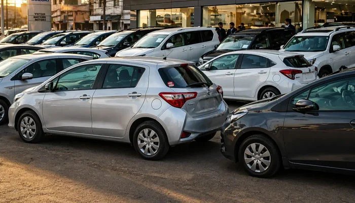 The inter-ministerial committee submitted the draft of the new 5-year auto policy to the Prime Minister