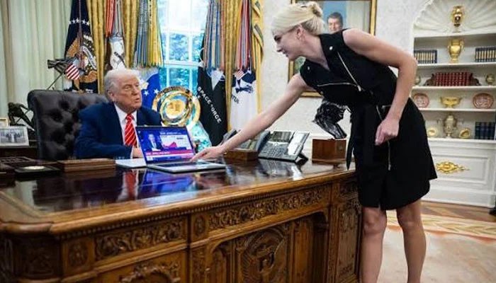 Trump’s Gift of Millions to 3 White House Staff Women