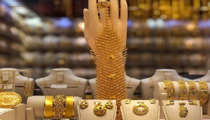 Decrease in the price of gold in Pakistan and the world market