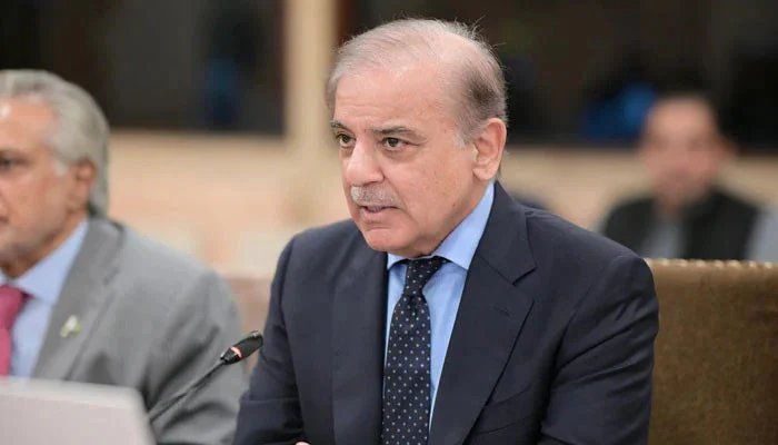 Prime Minister Shehbaz Sharif’s directive to ensure traffic flow in rain
