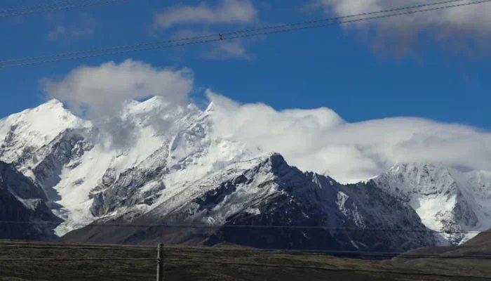 The future of millions of people is at stake due to the melting of Himalayan glaciers