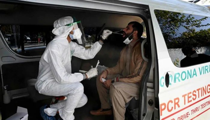 Corona cases started coming up in Lahore once again