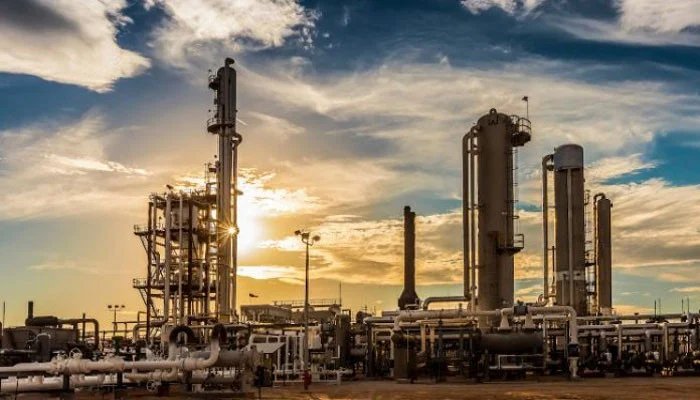 At the beginning of the current financial year, the production of major industries increased