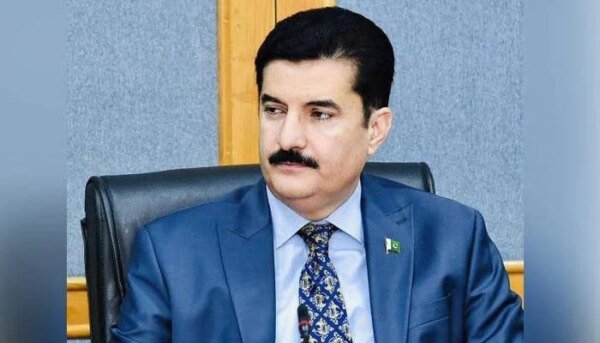 Tehreek-e-Insaf will not reach Islamabad on September 27: Faisal Karim Kundi