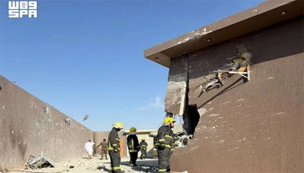 A Yemeni citizen was killed, a Saudi woman and a Pakistani citizen were injured when the debris of a drone aircraft fell in Taif Division