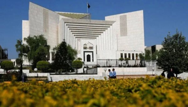 The Supreme Court’s decision to approve the bail of Iman Mazari and Hadi Chatta is issued