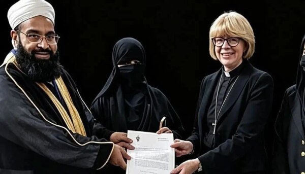 Pakistan Archbishop’s New Award for Tahir Ashrafi