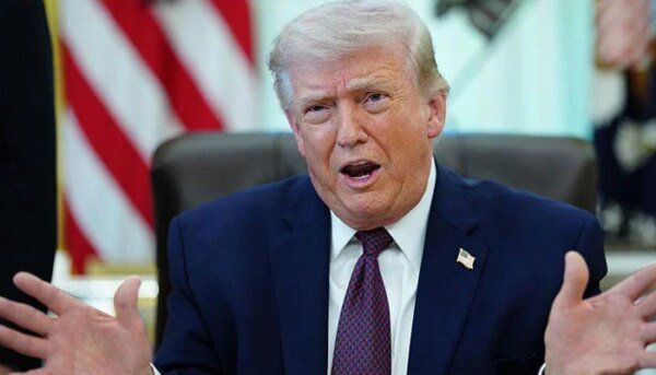 Ships are taken out of the Strait of Hormuz at night, Iran does not know, Trump