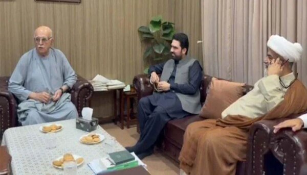 Khyber Pakhtunkhwa Chief Minister Sohail Afridi met Achakzai and Nasir Abbas