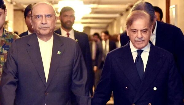 The President and the Prime Minister paid tribute to the security forces for their successful operations against Fitnah Al-Khawarij