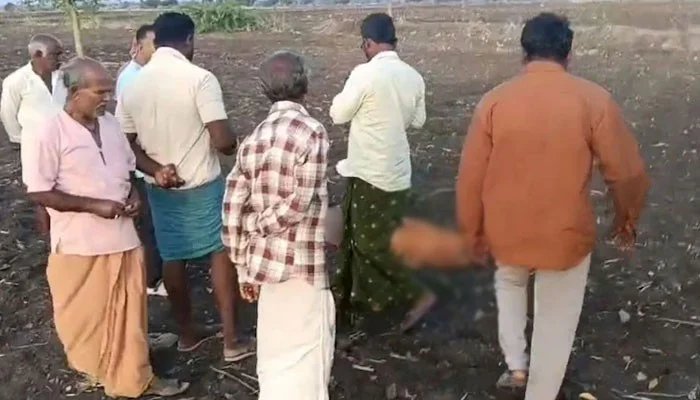 The accused killed the woman brutally and placed her little daughter on the body