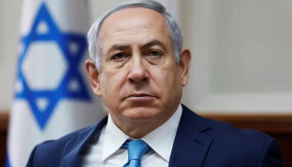 Israeli historian shows Netanyahu a mirror