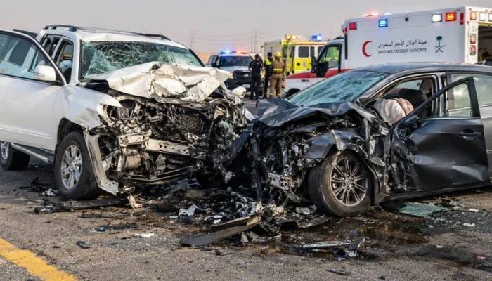 Terrible traffic accident in Al-Ahsa, 9 people including 7 members of the same family were killed